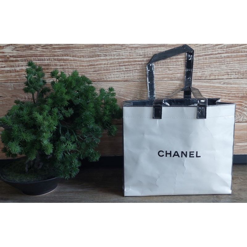 Chanel กระเป๋ากระดาษเคลือบมือสองของแท้100%