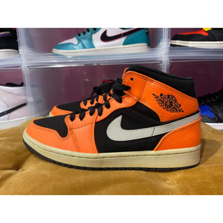 Nike AJ1 Mid มือสองการันตรีแท้100%(เฉพาะไลฟ์สดเท่านั้น)