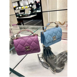 CHANEL COCO HANDLE MINI BAG IN LAMB SKIN  ( เป็นรุ่นใหม่ มีสายสะพายยาว , มีhandle coco