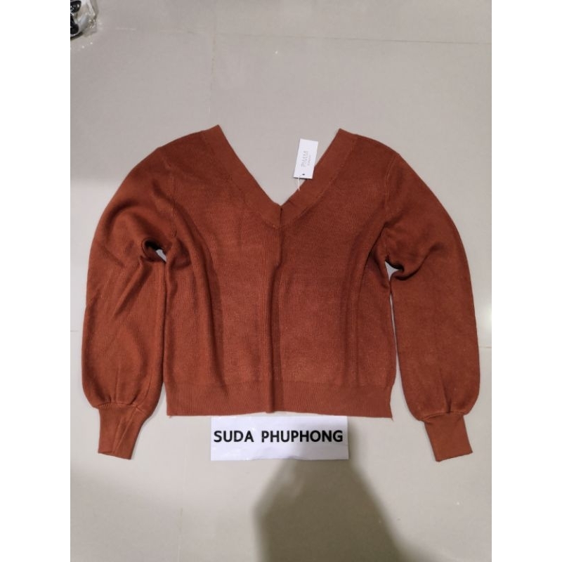 ✨มือ 1 เสื้อไหมพรมแขนยาวคอวี ป้าย Pimm✨