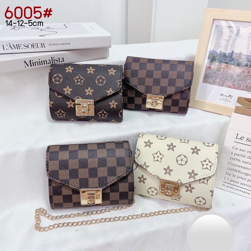 กระเป๋าสะพายข้าง PNK