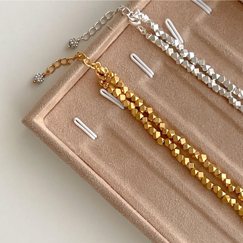 LAC.COLLECTION - Stone Necklace/ สร้อยคอและสร้อยข้อมือลูกปัดทรงลุกเต๋า สีเงิน และ สีทอง