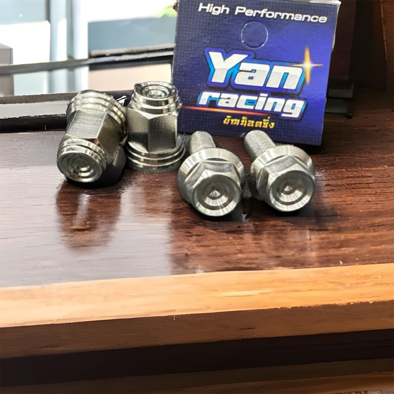 ชุดน็อต * สเตพักเท้าหลัง สำหรับ W125 R S บังลม และ ดรีม พร้อมน็อต 1 ชุด 2 ชิ้น และ 4 ชิ้น มีหลายลาย สแตนเลสแท้ Y21-0001