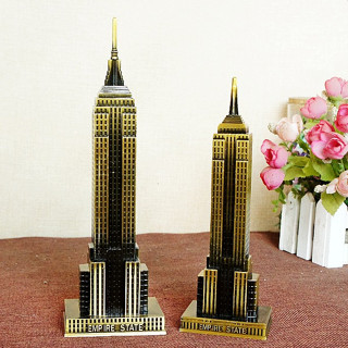 ตึกเอ็มไพร์สเตต Empire state Building 22ซม โมเดลโลหะ USA Landmarks model ของขวัญ ตกแต่ง Decoration prop พร็อพ ถ่ายรูป