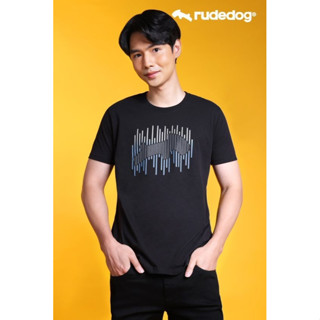 Rudedog By Hashtag เสื้อยืดแขนสั้น (ปรับไซส์ใหญ่ขึ้น) ทรงผู้ชาย รุ่น DOG CODE สินค้าลิขสิทธิ์แท้