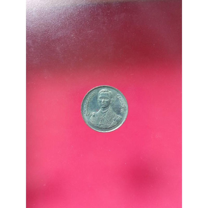 เหรียญ 2 บาทมหามงคลพระชนม์พรรษา 60 พ.ศ. 2530 ผ่านการใช้คัดสภาพสวยคมชัด รับประกันแท้
