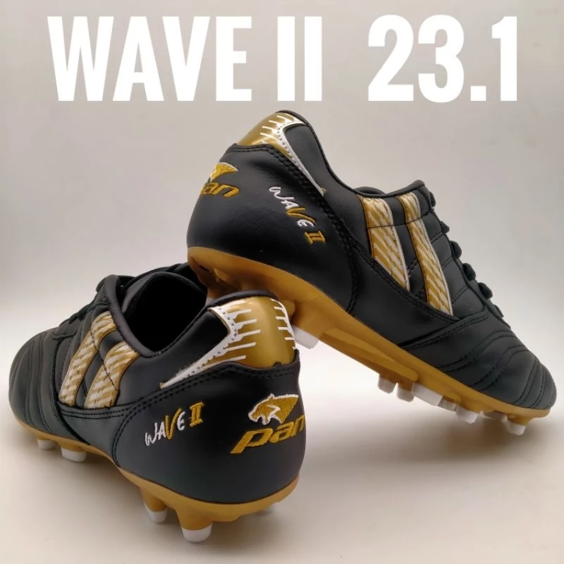 (PANลิขสิทธิ์💯)ไซส์ 39-45 รองเท้าฟุตบอล/สตั๊ด PAN WAVE II หนังแท้ ***หนังวัว***
