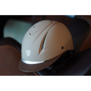 🐴หมวกขี่ม้า hanoverian riding helmet germany สีเบจ เเคปหนัง safety น้ำตาล