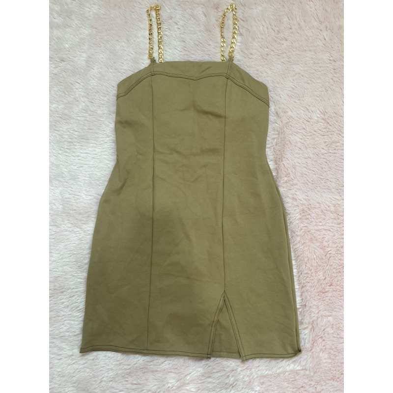 เดรสผ้าเทพ สายโซ่ ป้ายYN BRAND