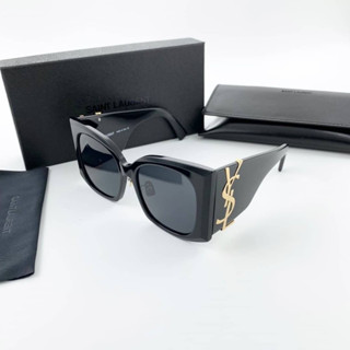 YSL SAINT LAURENT SL M119/F BLAZE SUNGLASSES แว่นตากันแดดแบรนด์อีฟแซง ด้านข้างแว่นเป็น logo ตัวอักษรแบรนด์วายเอสแอล