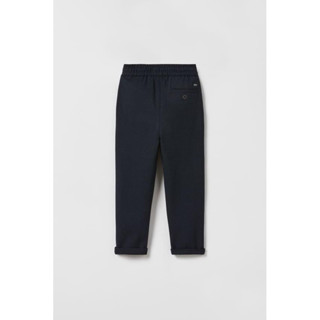 Zara COMFORT FABRIC TROUSERS รุ่นนี้หล่อมากเลยนะคะ ใส่ไปเที่ยวก็ได้ ใส่ออกงานหล่อๆก็ได้ ราคาน่ารักมากเอวยืดได้นะคะ (กรม)