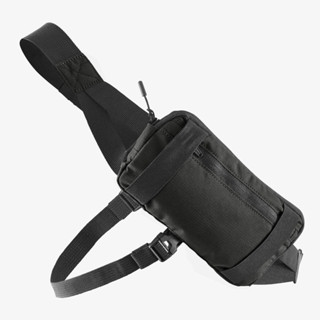 กระเป๋าคาดอก กระเป๋าวิ่ง 0.5 ลิตร สีดำ KALENJI 2-Position Running Bag 0.5 L - black