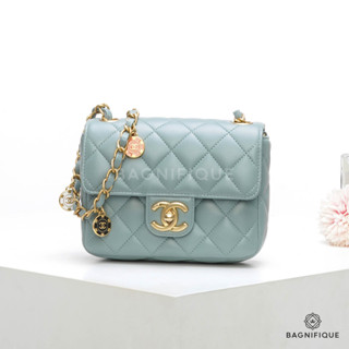 NEW CHANEL CLASSIC MINI BLUE LAMB GHW