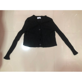 เสื้อไหมพรม แขนยาว กระดุมผ่าหน้า ป้าย ARITA size m