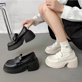 OhBlablaShoes   พร้อมส่ง รองเท้าหนัง ทรงคัชชู ส้นตึก (7.5ซม.)  สี CREAM , BLACK