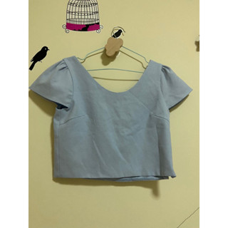 lyn around crop size m 200 baht