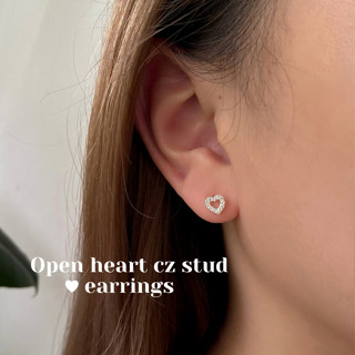 🔥ใส่โค้ด VCTLH ลด15%🔥/ Open heart cz stud earrings / ต่างหูหัวใจ ต่างหูเงินแท้925 ต่างหูcz