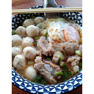 KETO ลูกชิ้นหมู-แหนมหมูคีโต ไม่ผสมแป้ง ผลิตสดใหม่ สะอาด แพคกำลังดีต่อมื้อ
