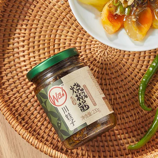 น้ำพริกหนุ่มของจีน พร้อมทาน (川娃子烧椒酱、辣椒酱)230g พร้อมส่ง กินกับข้าวเปล่า ปรุงบะหมี่ หรือใช้สำหรับยำต่างๆ