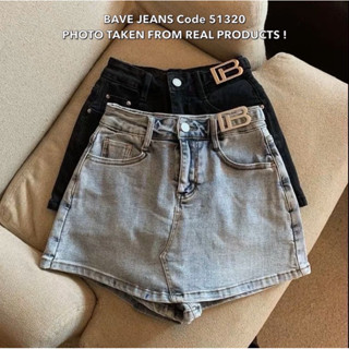 Bave jeans Code 51320 กระโปรงกางเกงยีนส์ ด้านหน้าเป็นกระโปรง ด้านหลังกางเกง เอวสูง มีซับใน ผ้าไม่ยืด