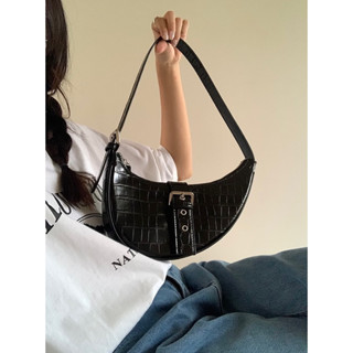 กระเป๋าพร้อมส่ง buckle shoulder bag y2k style