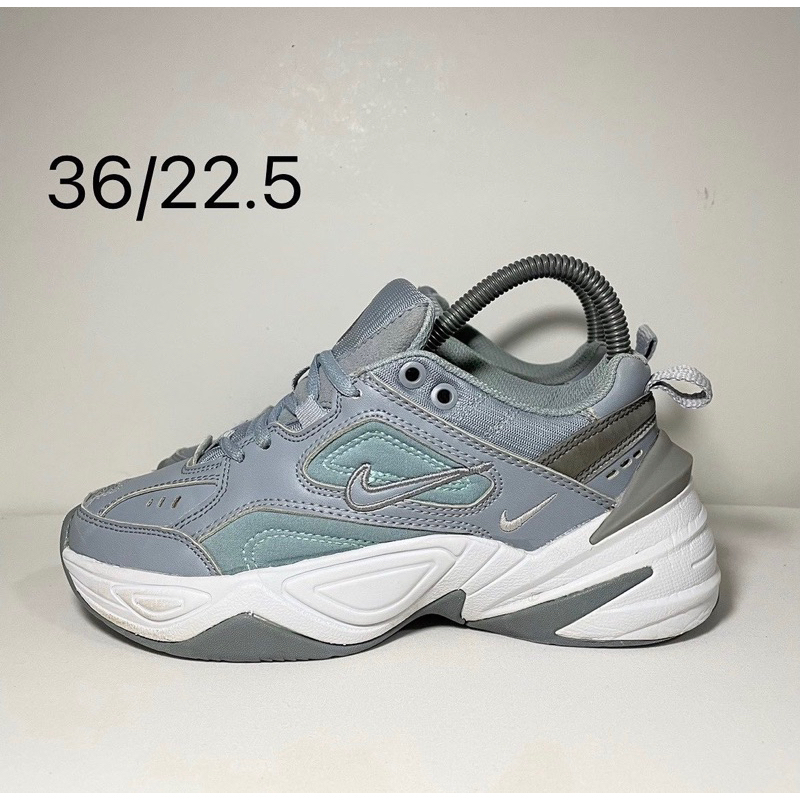 รองเท้าไนกี้m2kมือสอง