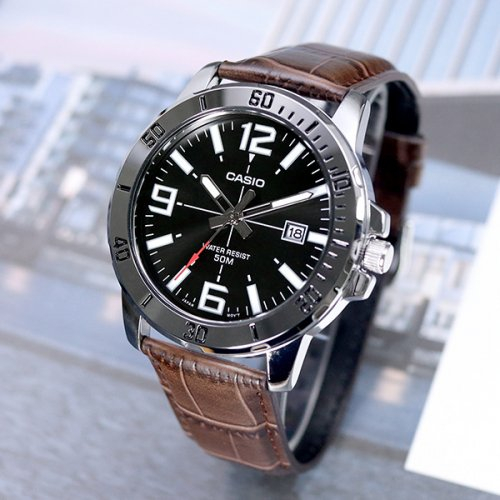 นาฬิกาCasio แท้ รุ่น MTP-VD01L-1B  นาฬิกาข้อมือผู้ชายสายหนังสีน้ำตาล หน้าปัดดำ- ของแท้ 100% รับประกันสินค้า 1 ปี