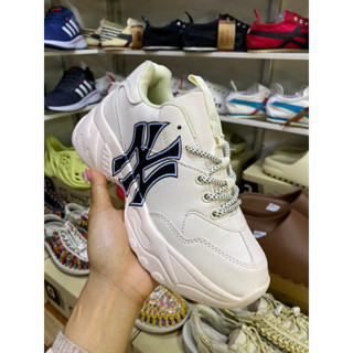 NEW รองเท้าผ้าใบ MLB รองเท้าออกกำลังกาย  มี Size 36---40
