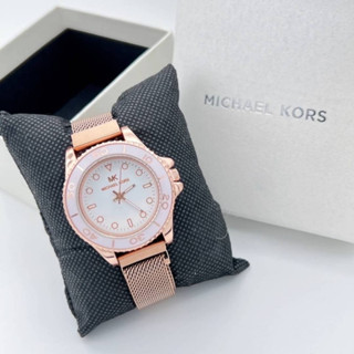 นาฬิกาข้อมือ MICHAEL KORS สายแม่เหล็ก ดีไซส์สวย มินิมอล หน้าปัดกลมสีขาว