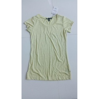 เสื้อยืดมือสองงานป้ายติดราคา 390 บาท