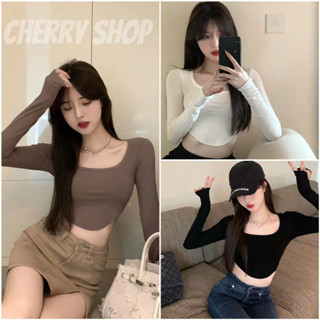 cherryshop พร้อมส่ง🔥เสื้อท่อนบน🍒เสื้อผ้าผู้หญิงเสื้อยืดสาวฮอตไม่สม่ำเสมอคอยูสั้นเซ็กซี่และรัดรูปบางและหลากหลายผ้านุ่ม