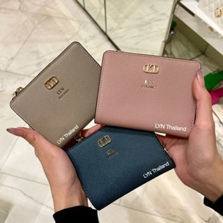 กระเป๋าสตางค์LYN รุ่น Edmond Short Wallet