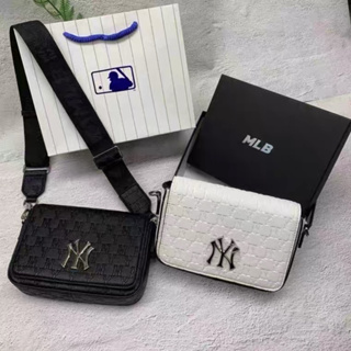 รุ่นใหม่!!!NY-MLBกระเป๋าสะพายข้าง กระเป๋าแฟชั่น กระเป๋าลำลอง(ขนาด： ยาว18cm กว้าง5cm สูง12cm )