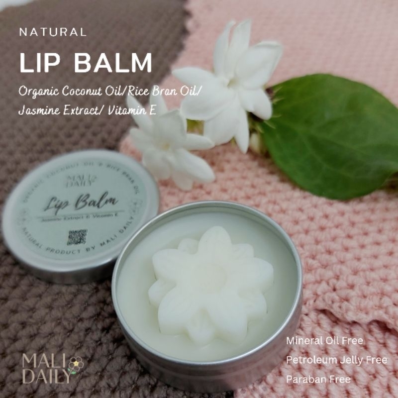 Mali Daily Lip Balm น้ำมันมะพร้าว น้ำมันรำข้าว ริมฝีปากนุ่ม ชุ่มชื้น ไม่แห้ง ลอก ขุย