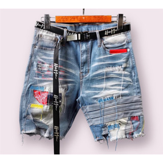 Light​blue​ wash denim shorts  Hot Item