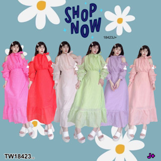 TwinsShopVip💗พร้อมส่ง TW18423 เดรสยาว คอเต่าเว้าไหล่ ผผูกหลัง ..