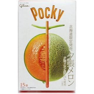 Glico Giant Pocky Hokkaido Limited Yubari Melon Pocky 15 ชิ้น (1 ชิ้น X 15 ถุง) ส่งตรงจากญี่ปุ่น