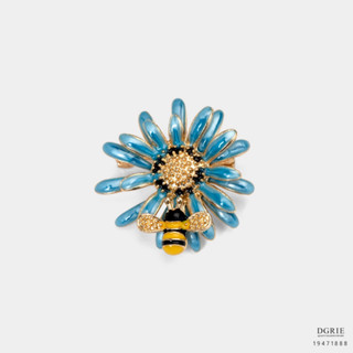 Bee on Light blue Flower Brooch-เข็มกลัดผึ้งบนดอกไม้สีฟ้า