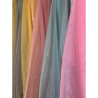 ผ้าออร์แกนซ่านิ่มย่นเงา Transparent shiny organza silk fabric ผ้าแก้วนิ่ม ไหมโปร่งเงานิ่ม ผ้าโปร่งเงา