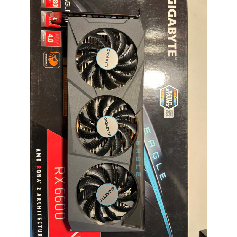 RX 6600 gigabyte 8GB Fullbox(สภาพมือ1)