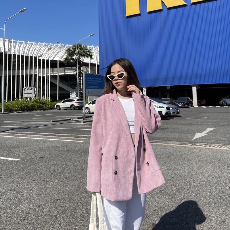 Blazer สีชมพูผ้ากำมะหยี่ Free size