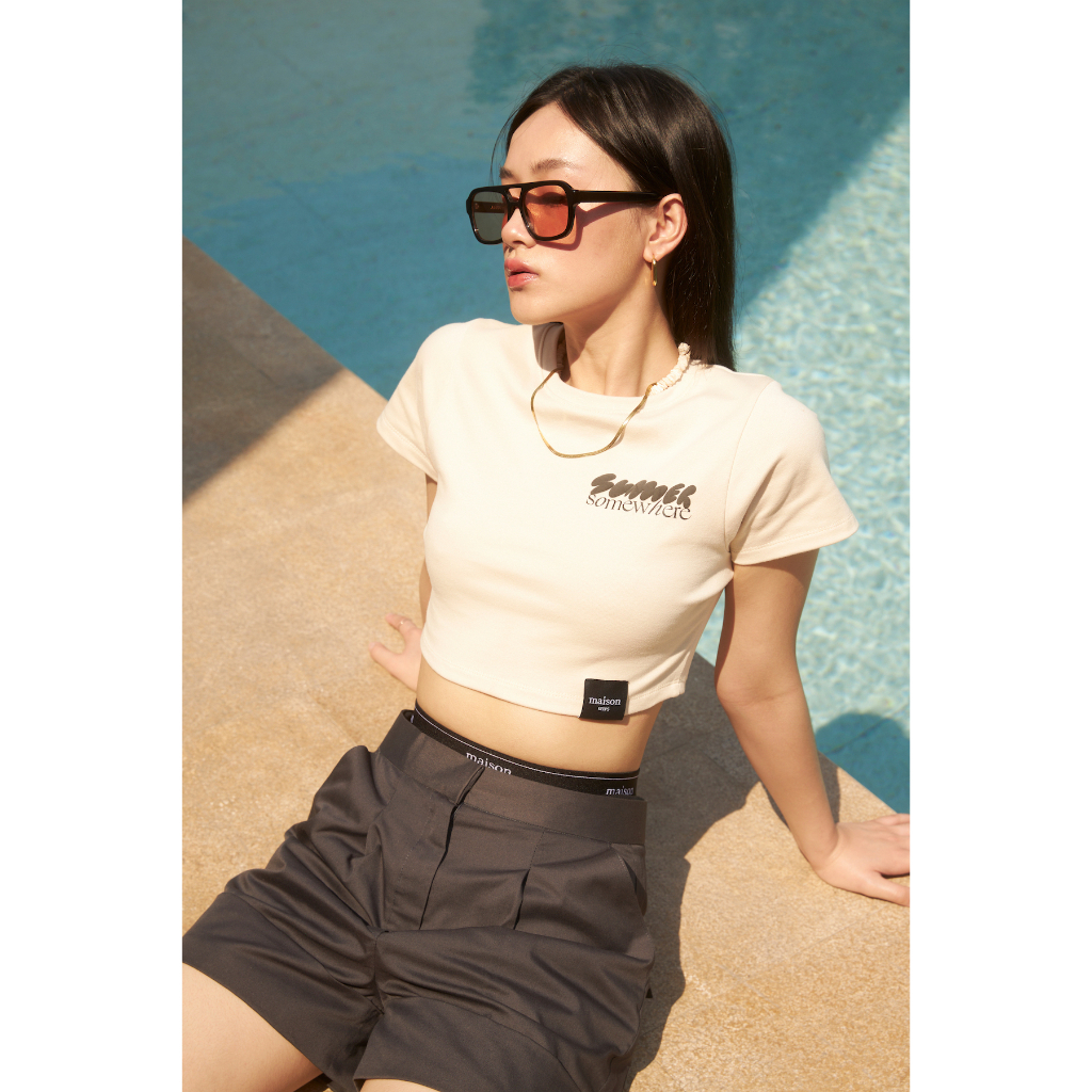 maison KEEPS | La Petite Summer Basic Tee เสื้อครอปทรง baby tee เข้ารูปสกรีนลาย summer somewhere | Limited ไม่ผลิตเพิ่ม
