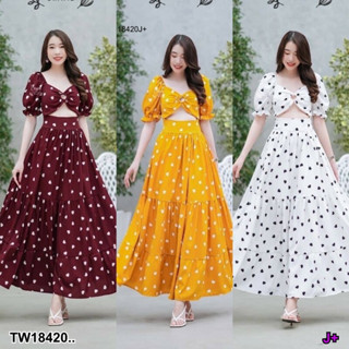 MM18420 แม็กซี่เดรสยาว แต่งห่วง ระบายชั้น เว้าท้อง .Maxi dress, long, decorated with rings, venting layers, cut out the