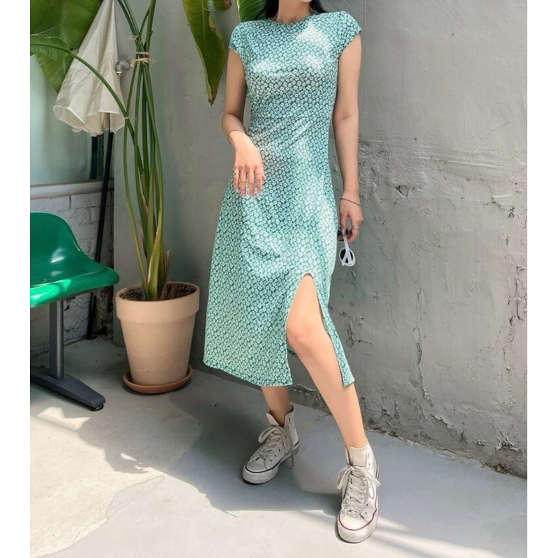 เดรสเว้าหลัง จาก Shien