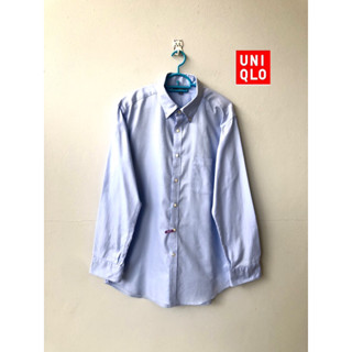 เสื้อเชิ้ต Uniqlo Size XL ผ้าออกฟอร์ด สีฟ้า แขนยาว ทรงเข้ารูป สภาพใหม่ ไม่มีตำหนิ