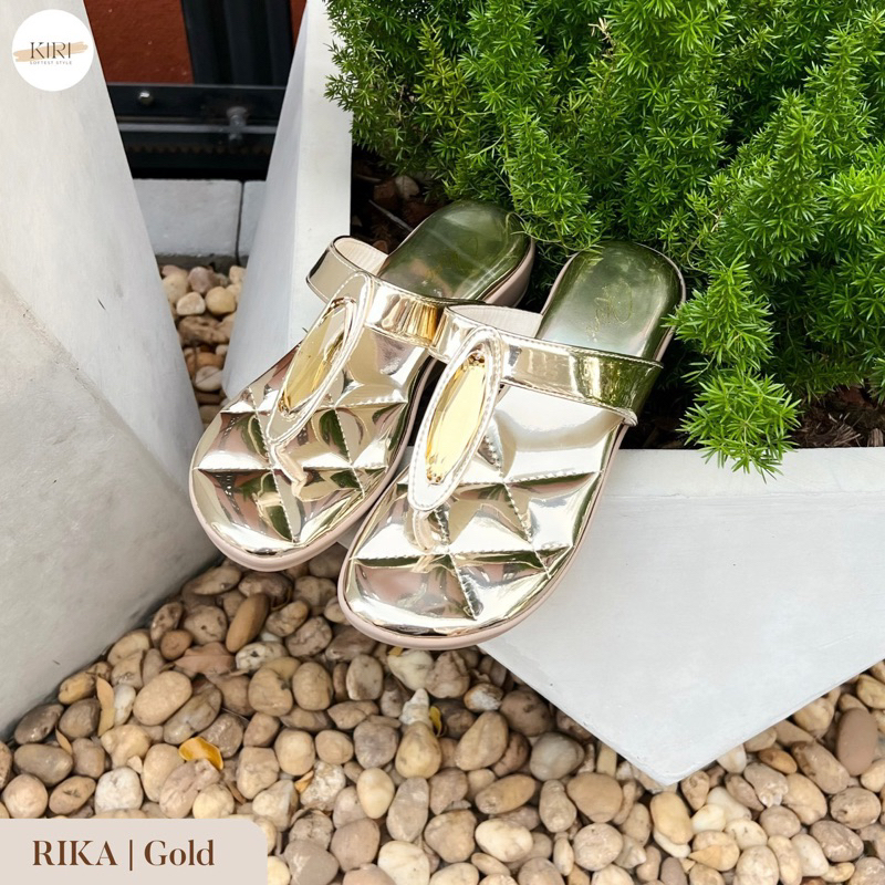 🧡CHUSTOREรุ่นRika รองเท้าแตะแฟชั่นผู้หญิง รองเท้าที่ช่วยดูแลสุขภาพเท้าใส่นุ่มสบายเท้าทุกก้าวเดิน สูง