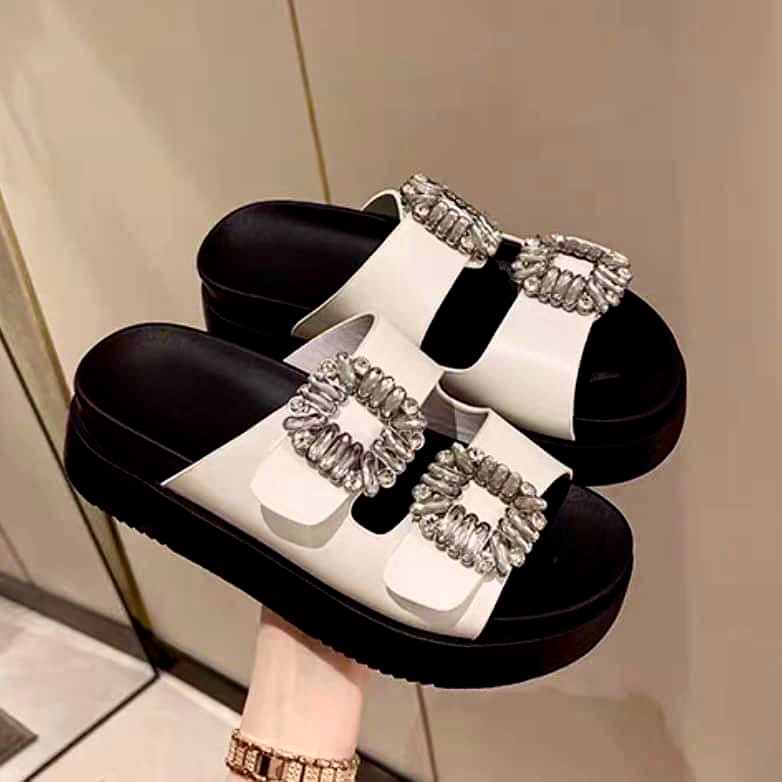 พร้อมส่ง ส่งไว รองเท้าเสริมส้นR รองเท้าเพชร พื้นนิ่ม C34