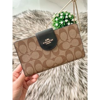 👜NEW COACH Tech Phone Walletกปต ใบยาว 2 พับ มีสายคล้องมือ