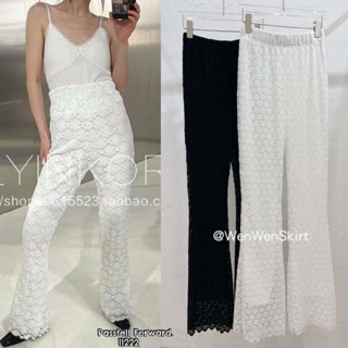 🇰🇷New🇰🇷  Korea laced trousers  มาใหม่เลยน๊าค๊าาากับ กางเกงลูกไม้ทั้งตัวมีซับใน อย่างดีเลยค่าาา ผ้าไม่หนา