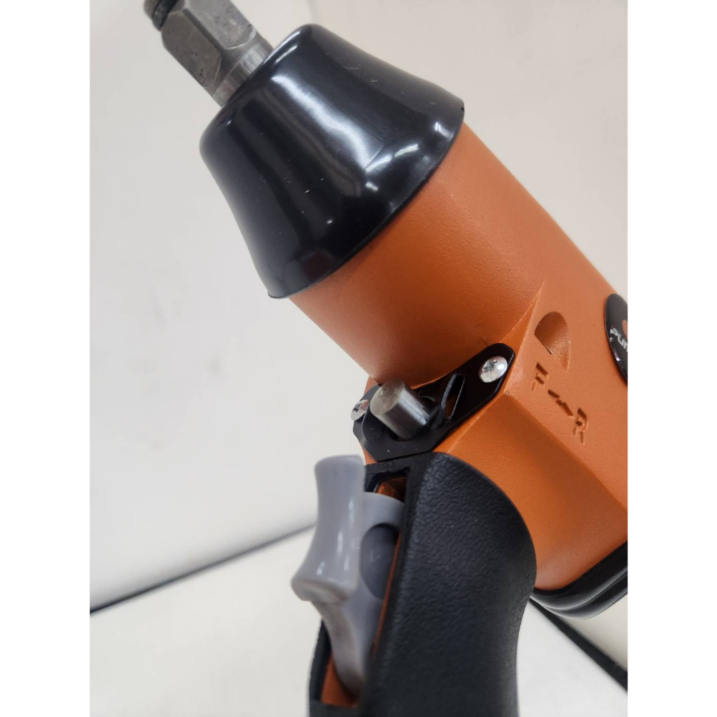 ชุดปืนยิงบล็อกลม 17ตัว/ชุด ขนาด 1/2